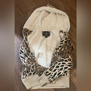 Vintage guess leopard print fur sweater